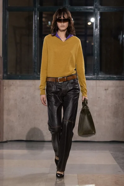 Look 21